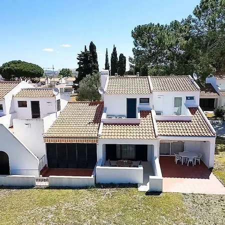 Villa Serenity Falesia By Hellovacations